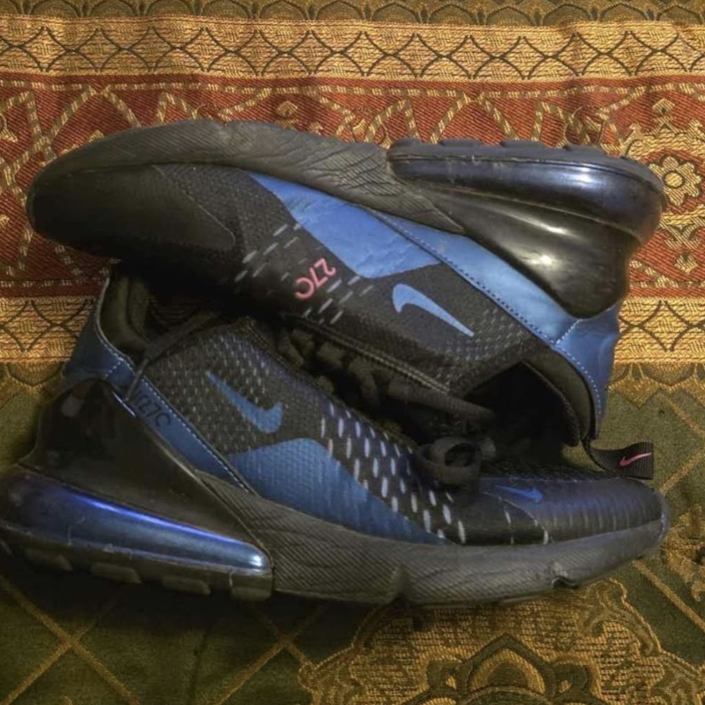 Nike 270